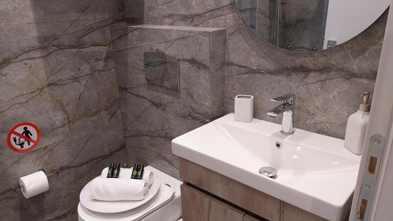 Uni Island - City Heart Suites Heraklion  Luaran gambar